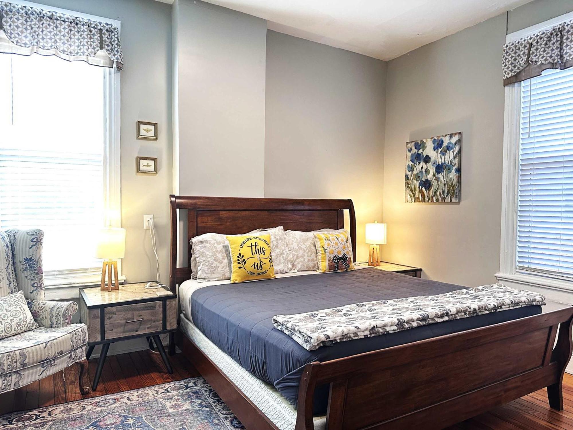 G4 King Bed Central Location Museums Free Parking Richmond Exterior foto